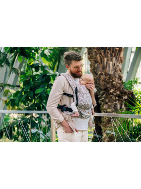 LennyLight – lengva ir saugi nešioklė nuo gimimo LennyLight – lengva ir saugi nešioklė nuo gimimo