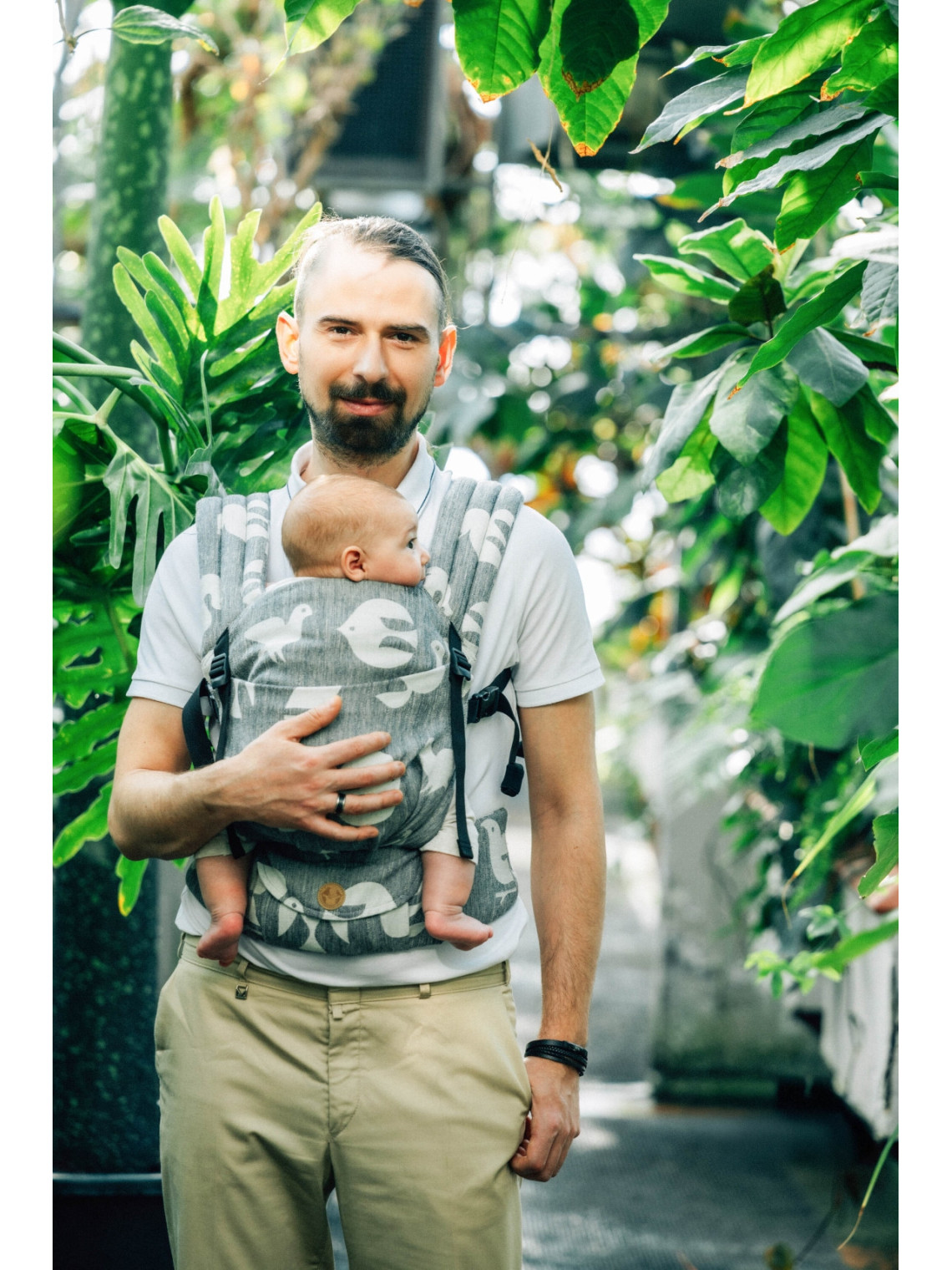 LennyLight – lightweight and intuitive baby carrier LennyLight – lightweight and intuitive baby carrier
