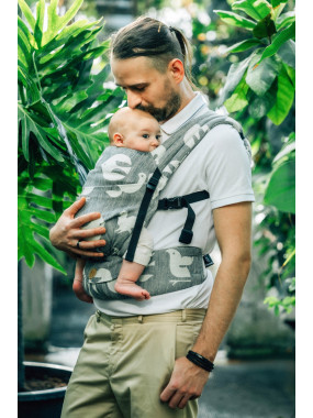 LennyLight – lightweight and intuitive baby carrier LennyLight – lightweight and intuitive baby carrier