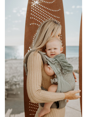 Quokkababy E-Carrier ergonomic baby carrier – maximum adaptability from day one