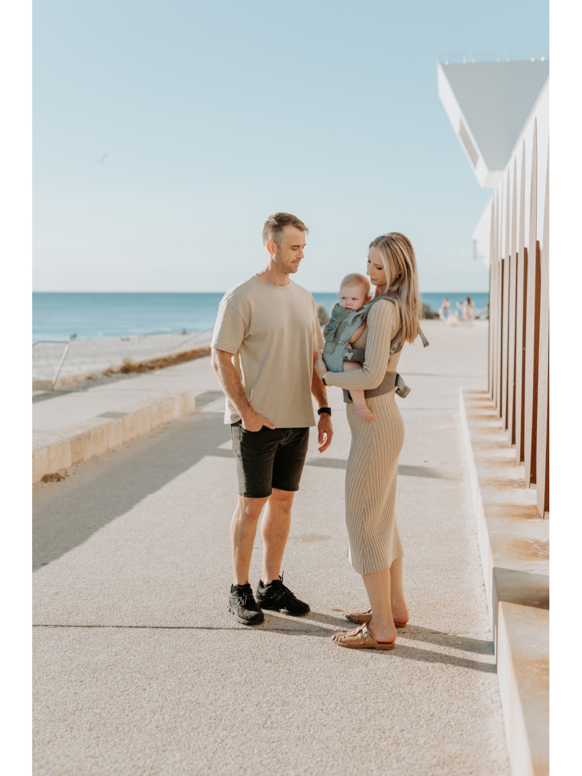 Quokkababy E-Carrier ergonomic baby carrier – maximum adaptability from day one