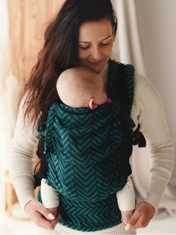 Little Frog Prime – lightweight, breathable newborn carrier