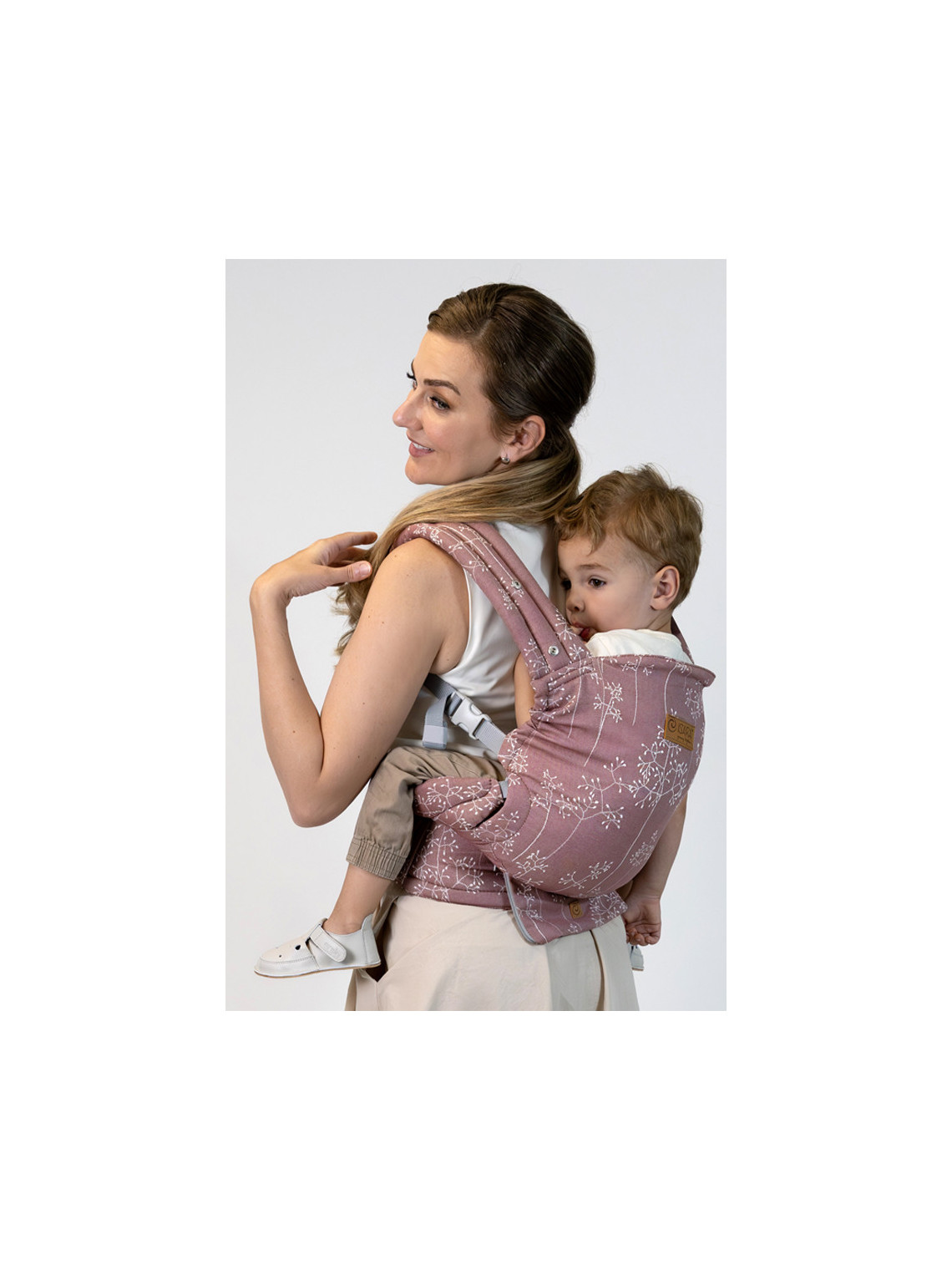 ISARA THE ONE Baby Carrier – From Newborn to Preschooler | Ergonomic and Fully Adjustable