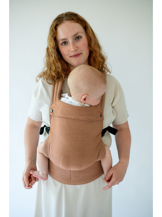 QUSY MINI 2.0 – ultra-light adjustable baby carrier