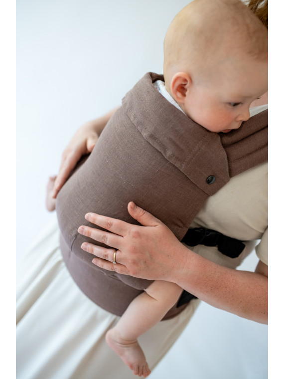 QUSY MINI 2.0 – ypač lengva reguliuojama kūdikių nešioklė