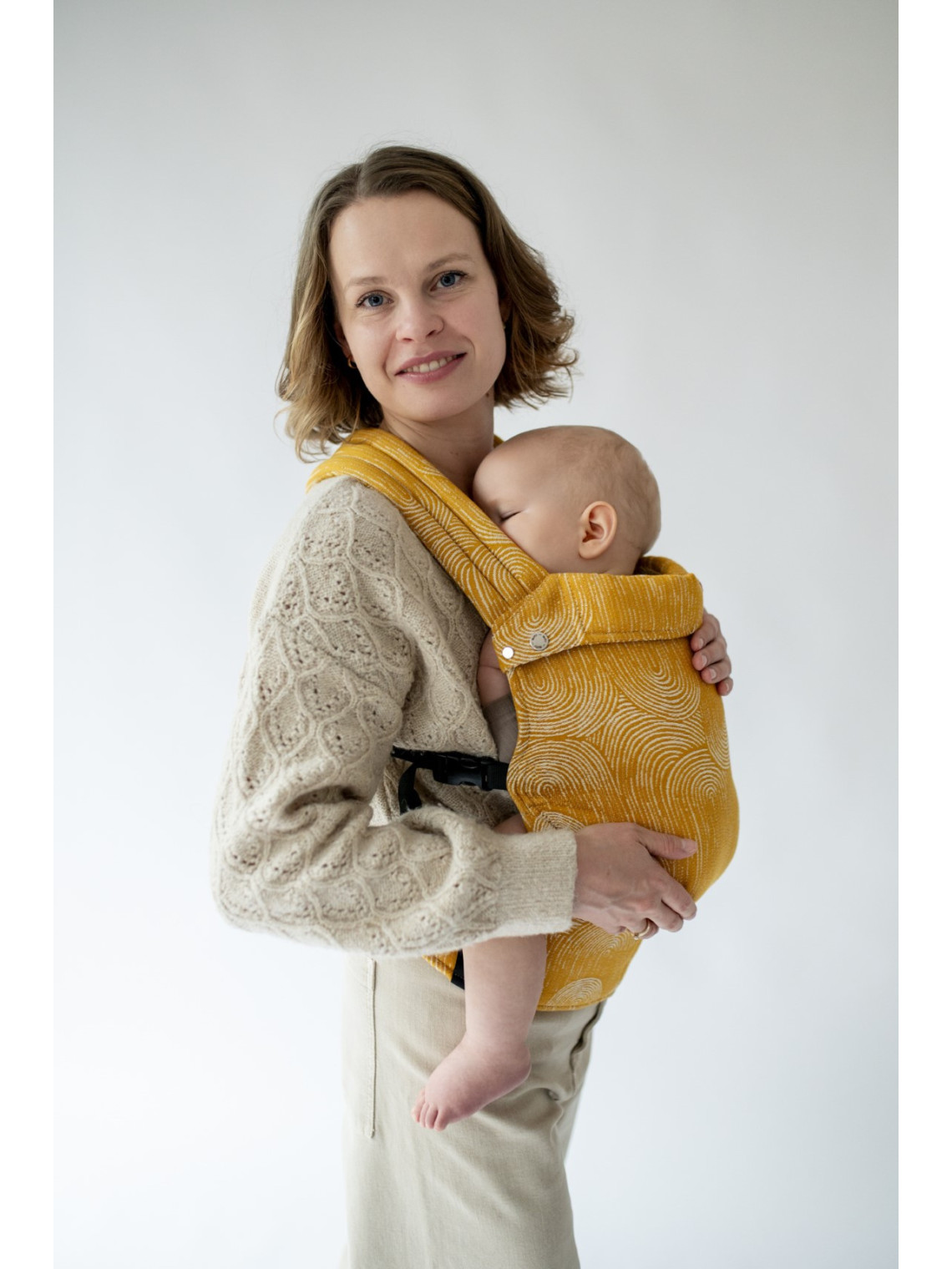 QUSY Standard 2.0 – innovative adjustable baby carrier