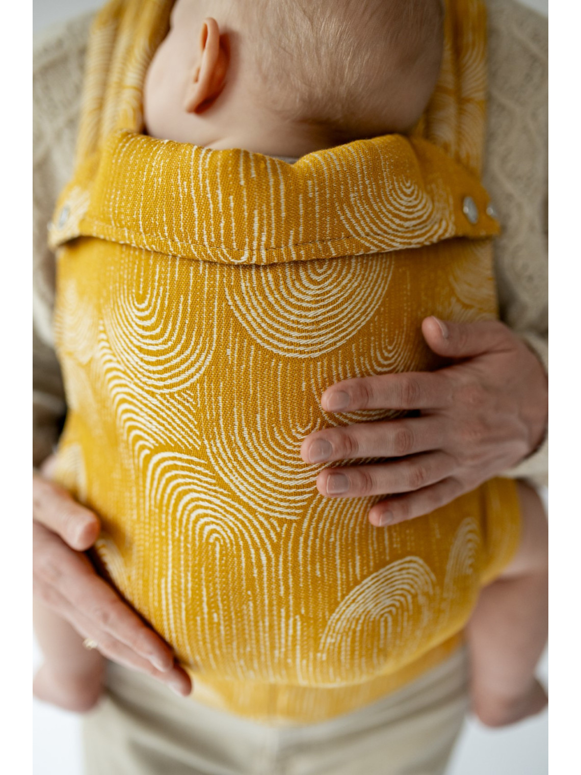 QUSY Standard 2.0 – innovative adjustable baby carrier