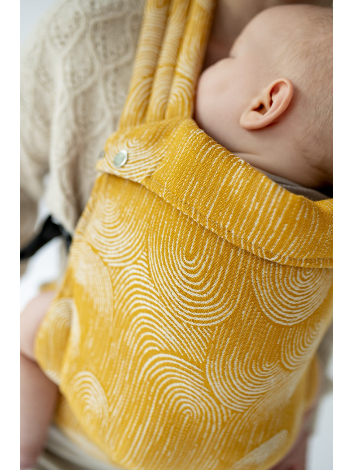 QUSY Standard 2.0 – innovative adjustable baby carrier