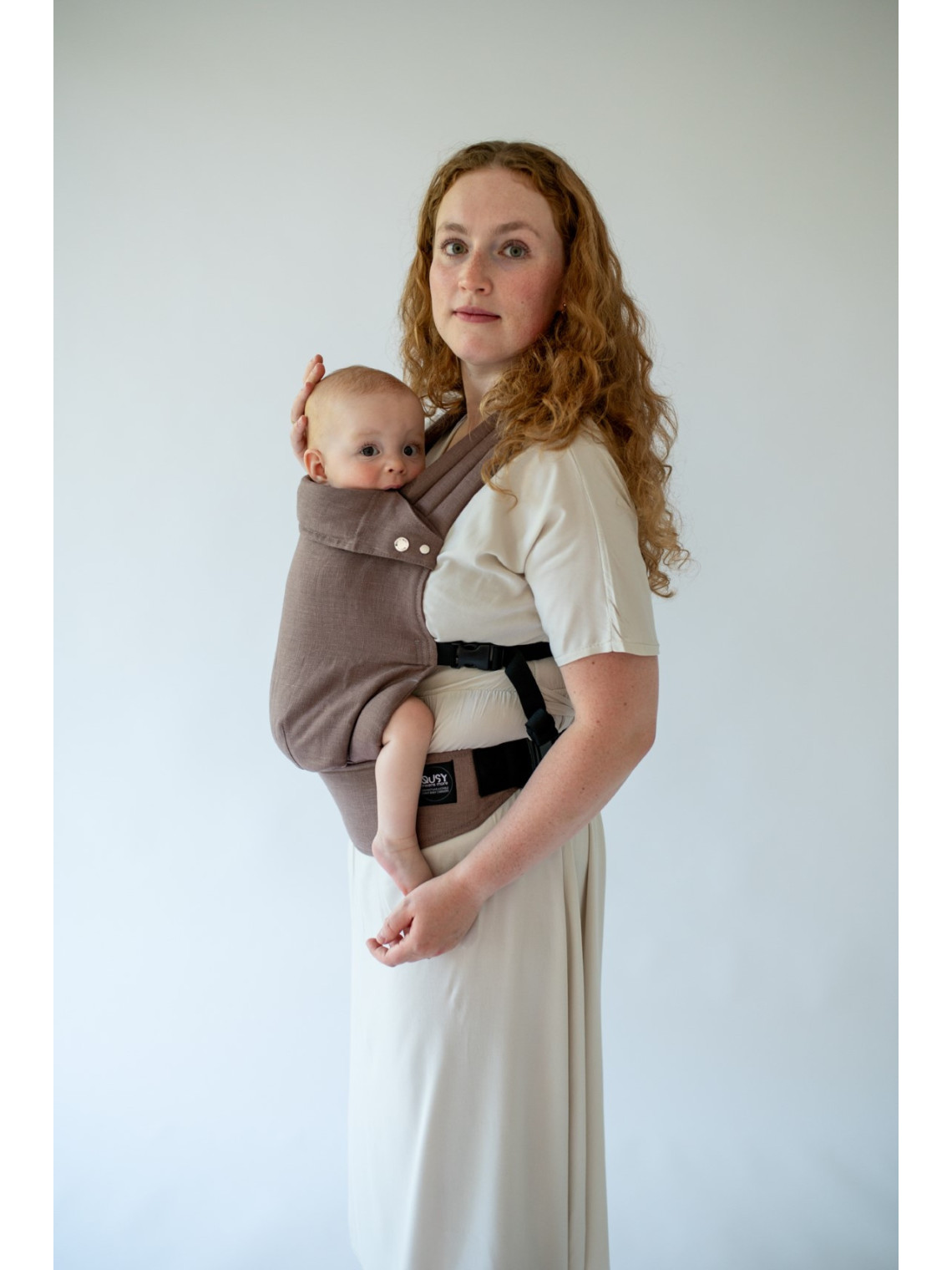 QUSY Standard 2.0 – innovative adjustable baby carrier
