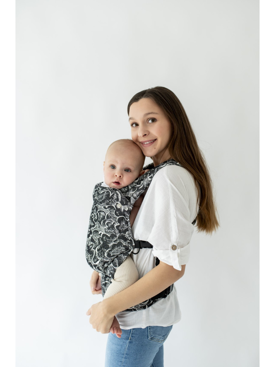 QUSY Standard 2.0 – innovative adjustable baby carrier