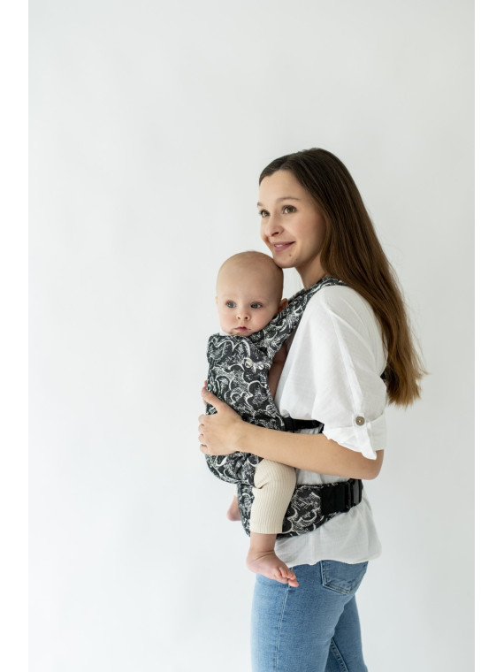 QUSY Standard 2.0 – innovative adjustable baby carrier