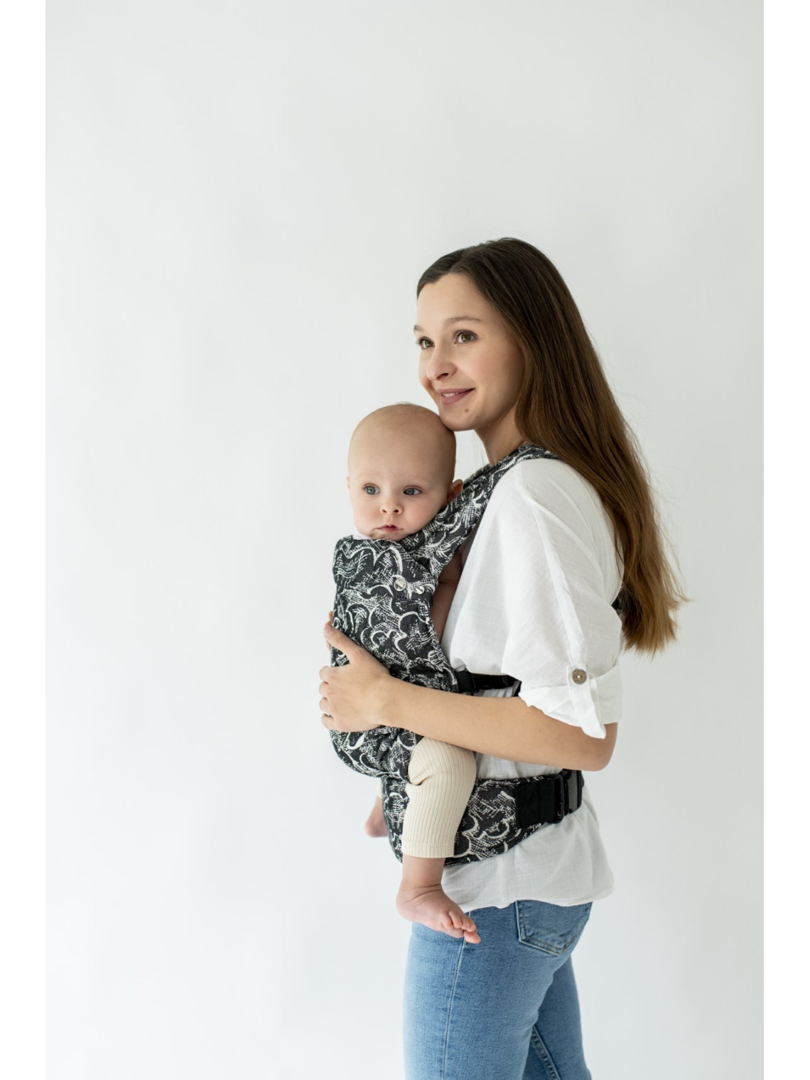 QUSY Standard 2.0 – innovative adjustable baby carrier