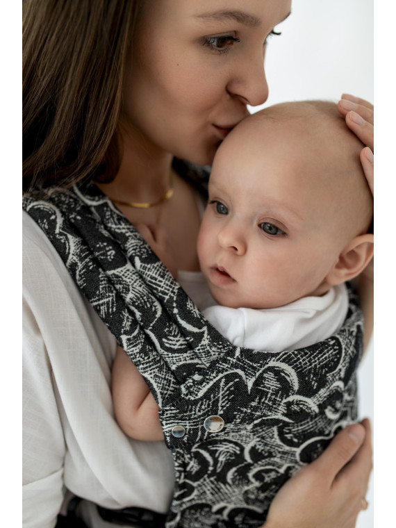 QUSY Standard 2.0 – innovative adjustable baby carrier