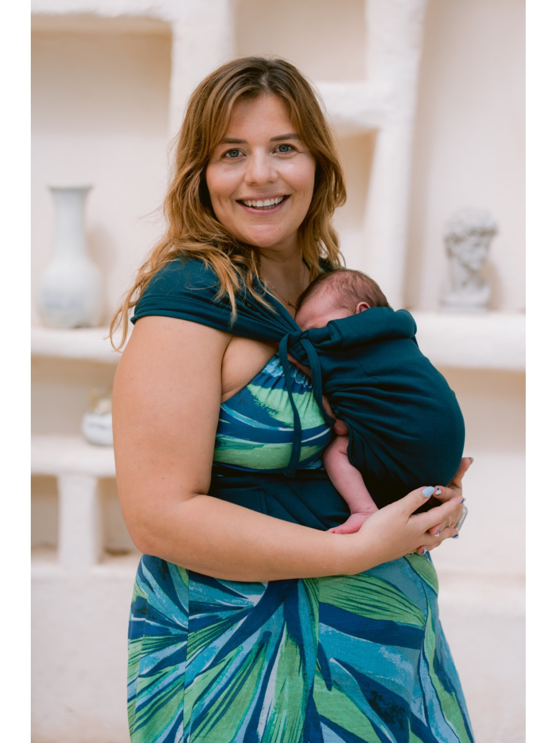 Neko Tiny – nešioklė mažyliams nuo 2,5 kg, su tampriu audiniu ir plačiais diržais