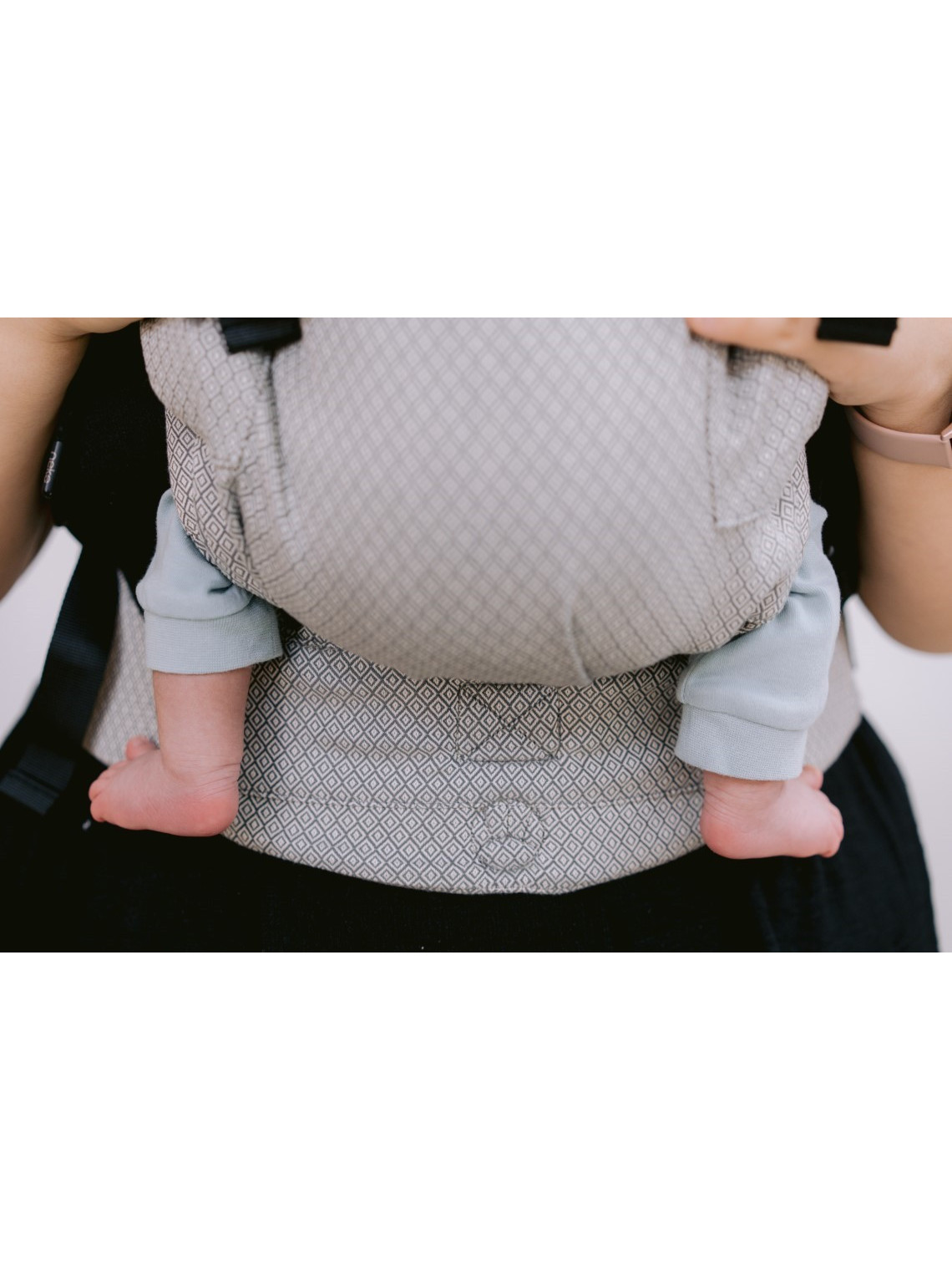 Neko Half Buckle Baby Carrier – Comfortable from Birth