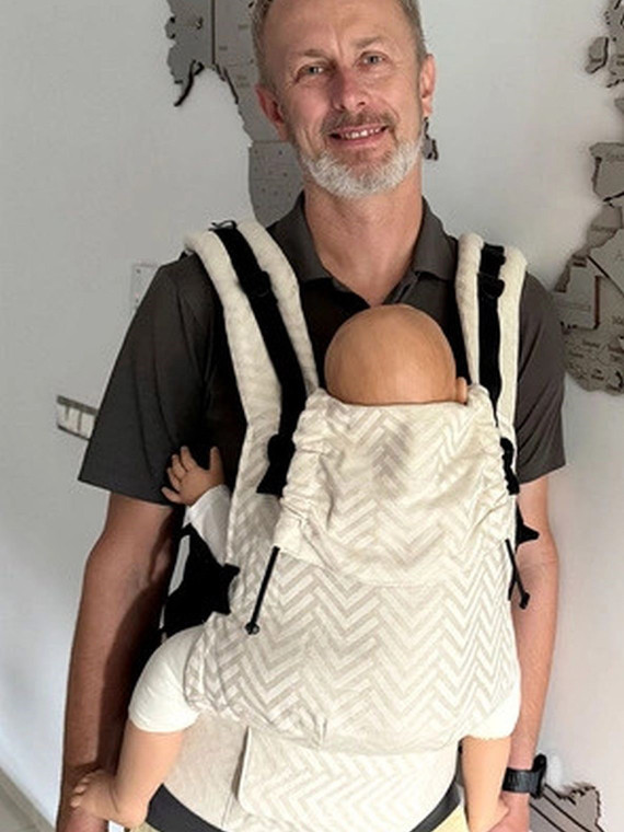 Little Frog Prime – lightweight, breathable newborn carrier