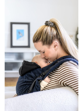 LOVE RADIUS HoodieCarrier 2 – ergonomiška nešioklė nuo gimimo