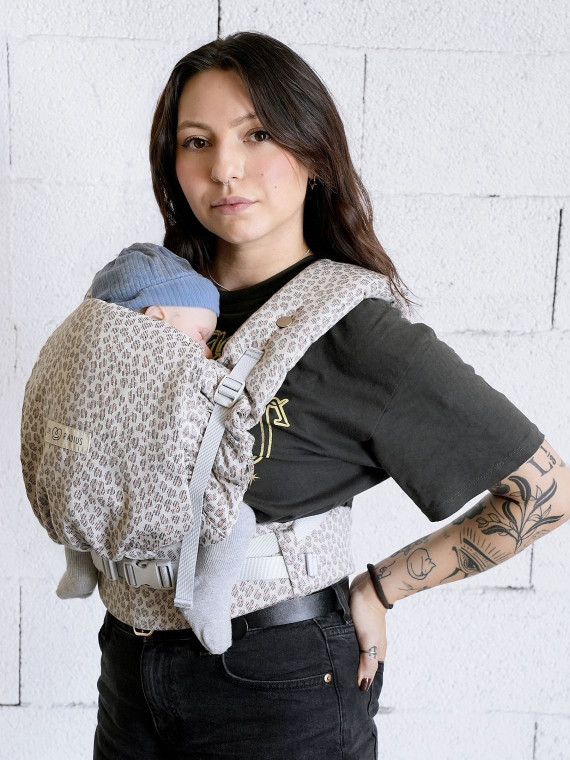 Love Radius PhysioCarrier 2 – ergonomic baby carrier from birth | babysling.eu