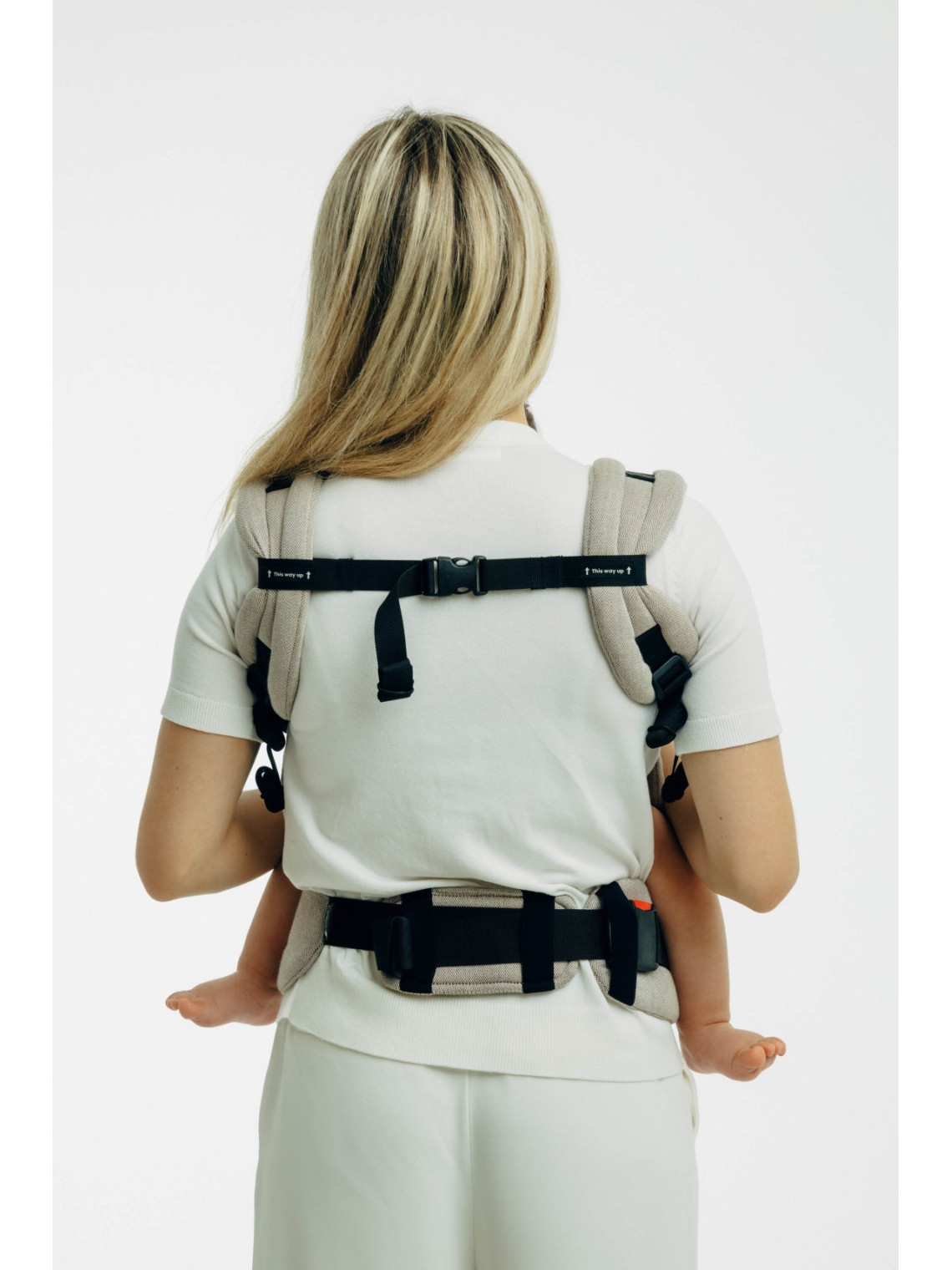 LennyUpGrade – universali ergonomiška nešioklė nuo kūdikio iki 20 kg