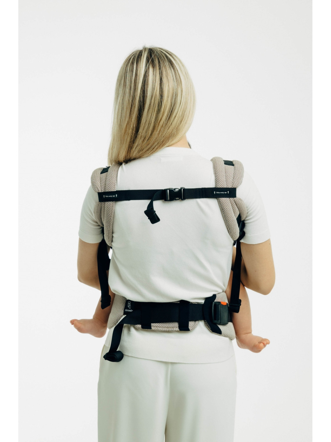 LennyUpGrade – adjustable ergonomic baby carrier from 3.5 to 20 kg