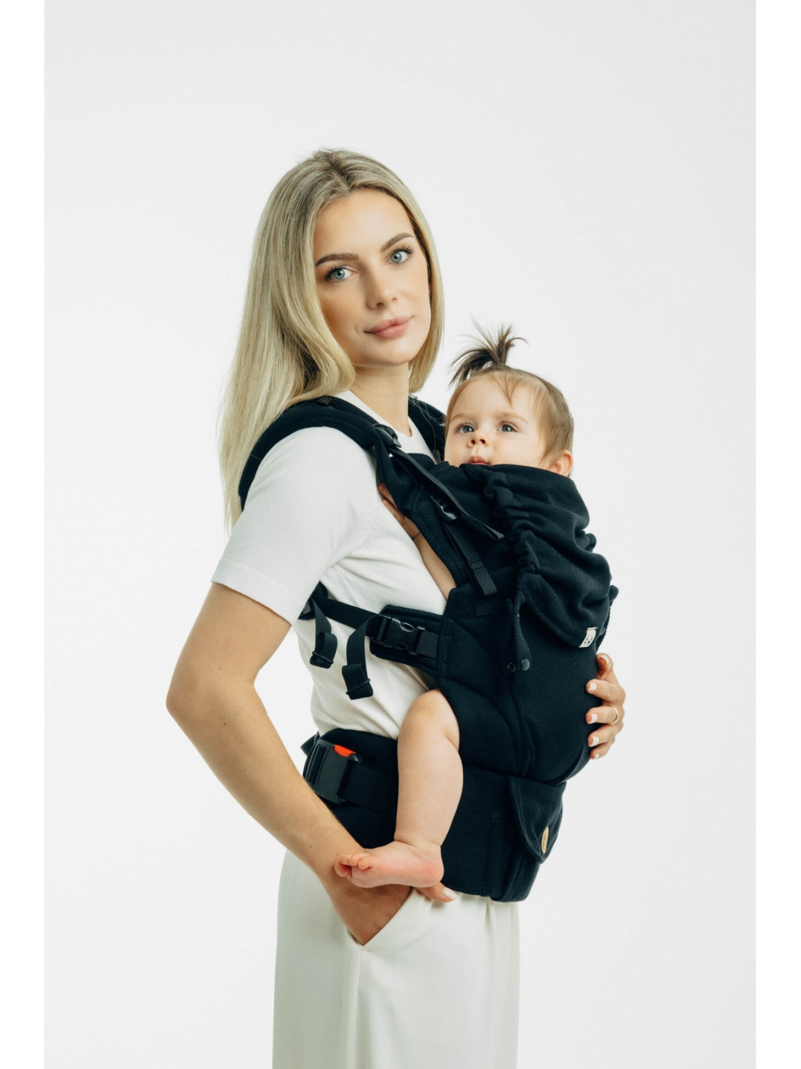 LennyUpGrade – universali ergonomiška nešioklė nuo kūdikio iki 20 kg