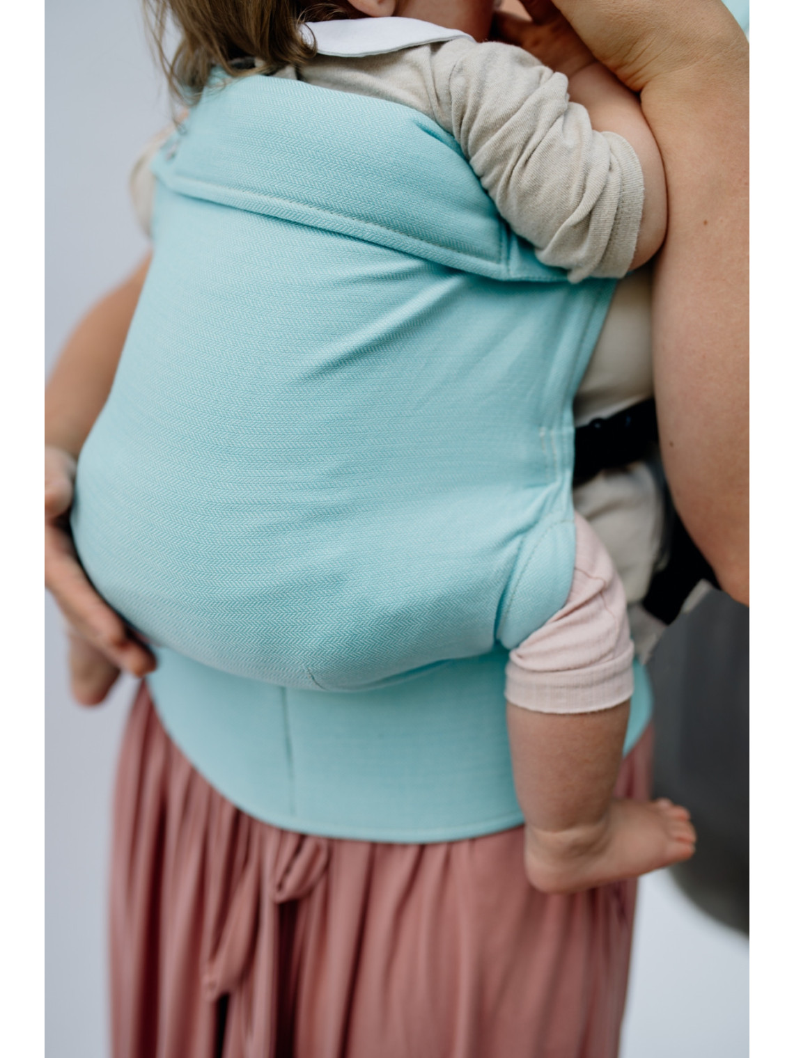 QUSY Standard 2.0 – innovative adjustable baby carrier