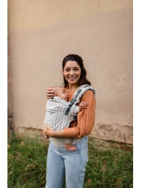 Boba X – adjustable ergonomic carrier from birth