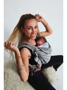 LOVE RADIUS HoodieCarrier 2 – ergonomiška nešioklė nuo gimimo