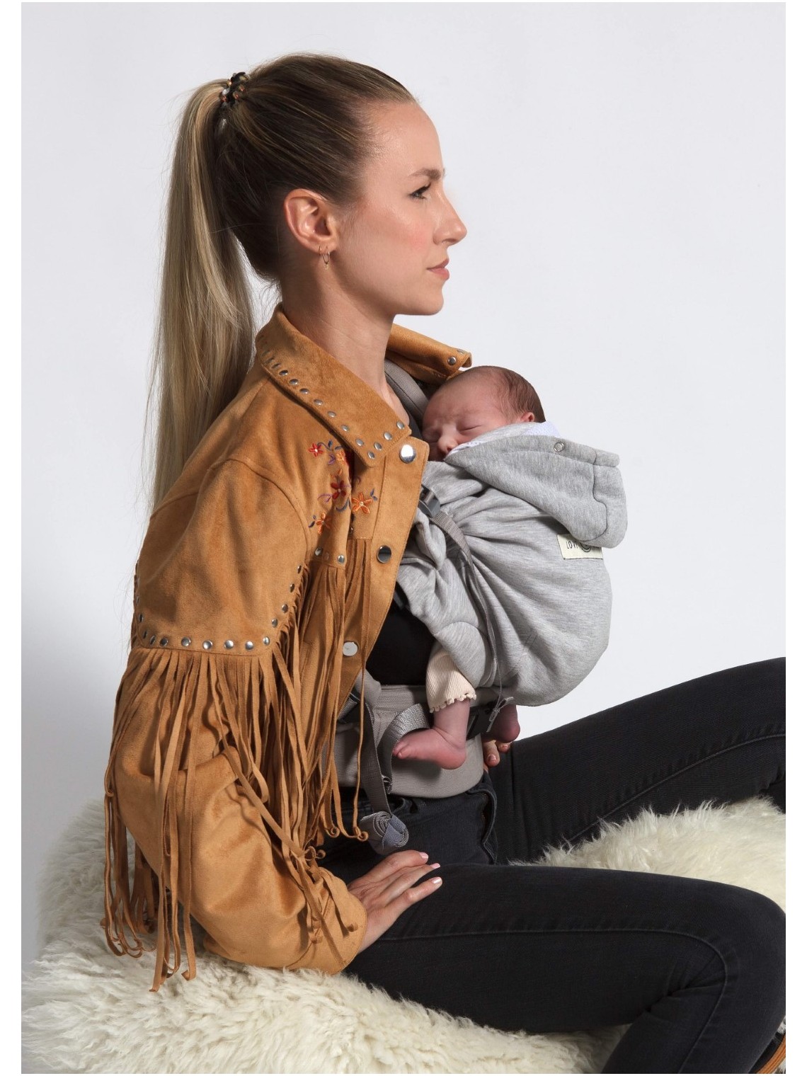 LOVE RADIUS HoodieCarrier 2 – ergonomiška nešioklė nuo gimimo