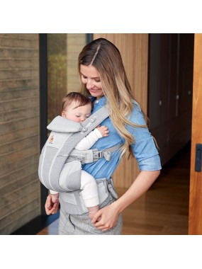 Ergobaby Omni Breeze – breathable comfort from newborn to toddler