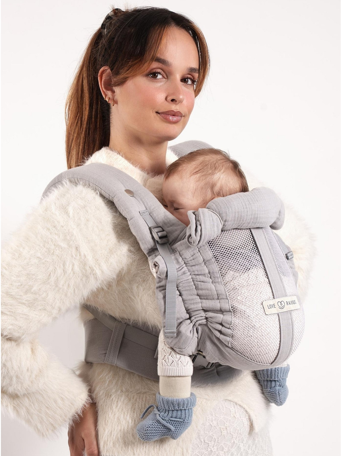 Love Radius PhysioCarrier 2 – ergonomiška nešioklė nuo gimimo | nesiokles.lt