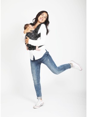 ISARA THE ONE Baby Carrier – From Newborn to Preschooler | Ergonomic and Fully Adjustable