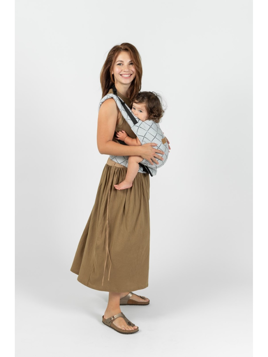 ISARA Quick Full Buckle – easy, fast, and ergonomic baby carrier