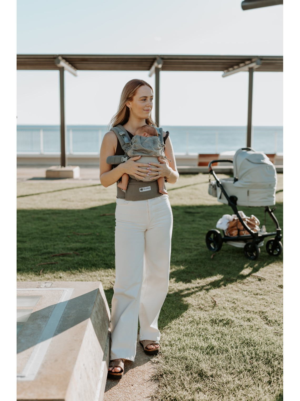 Quokkababy E-Carrier ergonomic baby carrier – maximum adaptability from day one
