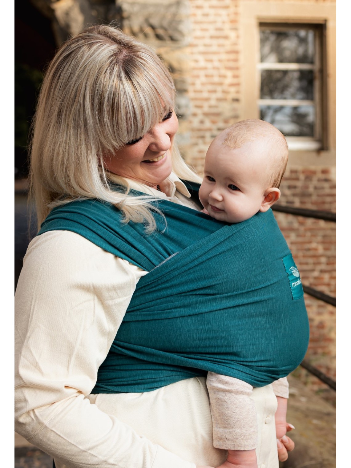 Manduca Sling baby wrap – soft, organic and comfy from birth Manduca Sling baby wrap – soft, organic and comfy from birth