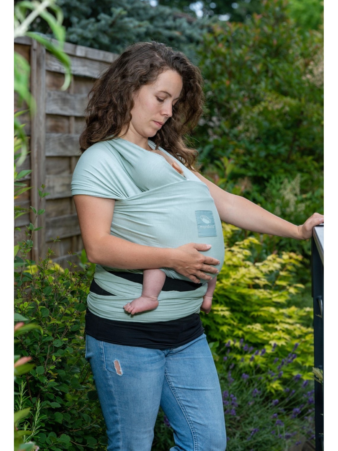Manduca Sling baby wrap – soft, organic and comfy from birth Manduca Sling baby wrap – soft, organic and comfy from birth