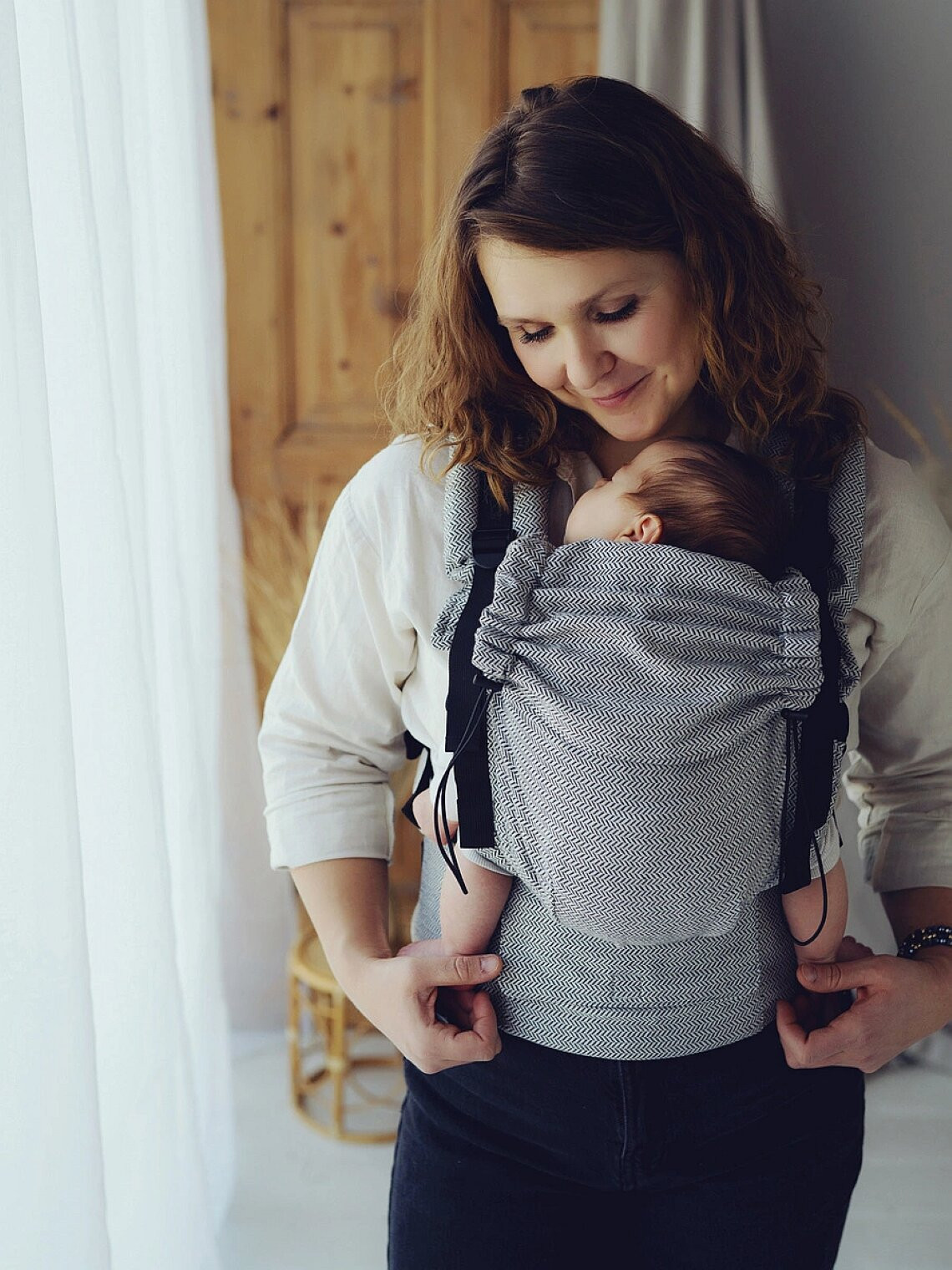 Little Frog Prime – lightweight, breathable newborn carrier