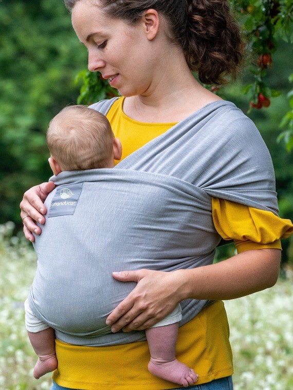 Manduca Sling vaikjuostė – minkšta, organiška ir patogi nuo gimimo