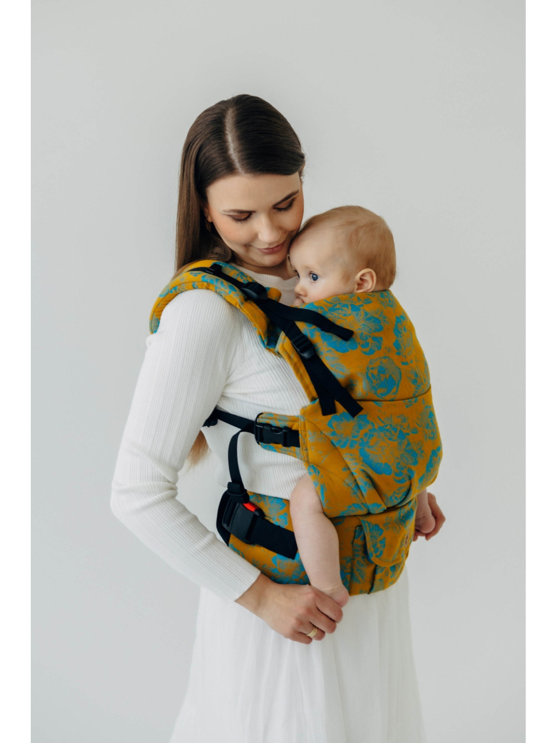 LennyUpGrade – universali ergonomiška nešioklė nuo kūdikio iki 20 kg