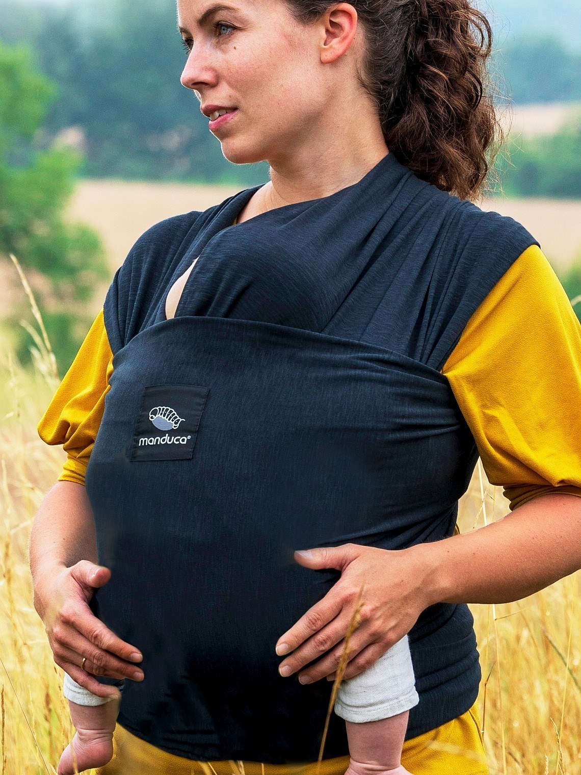 Manduca Sling baby wrap – soft, organic and comfy from birth Manduca Sling baby wrap – soft, organic and comfy from birth