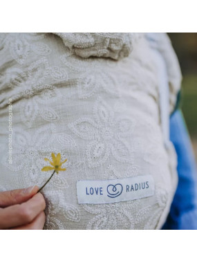LOVE RADIUS HoodieCarrier 2 – ergonomiška nešioklė nuo gimimo