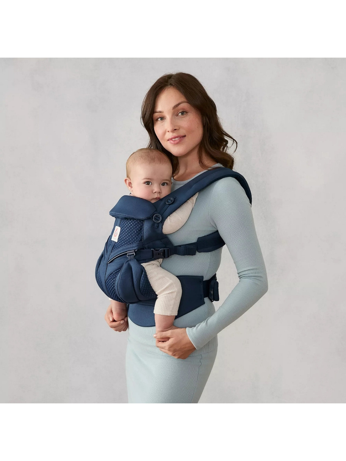 Ergobaby Omni Classic nešioklė – nuo gimimo iki 20,4 kg