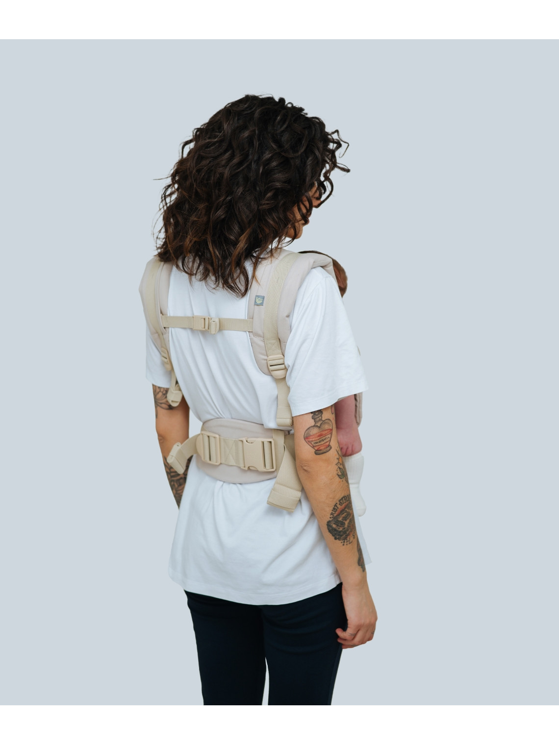 Love & Carry ONE EVO nešioklė nuo gimimo | Ergonominė kūdikio nešioklė