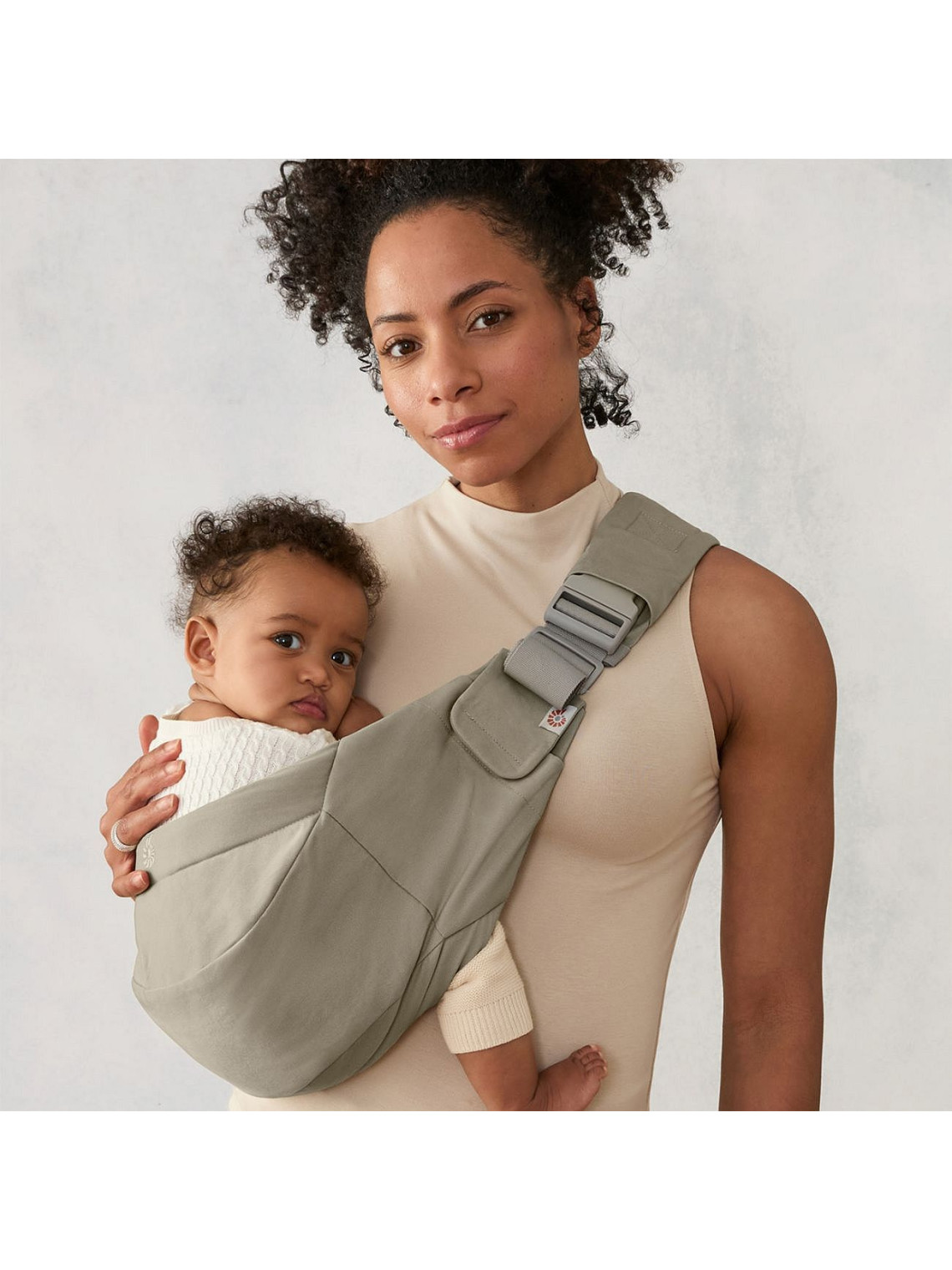 Ergobaby Upsie – a new, fun baby carrier for bigger kids.