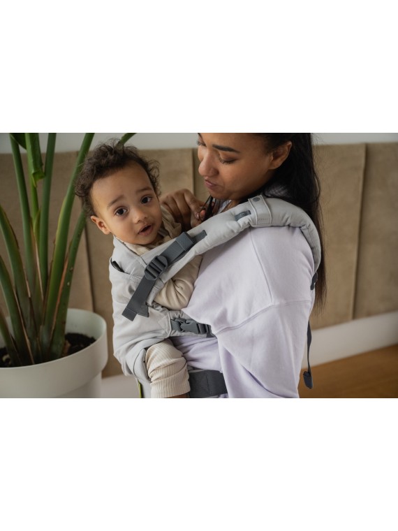 Boba X – adjustable ergonomic carrier from birth