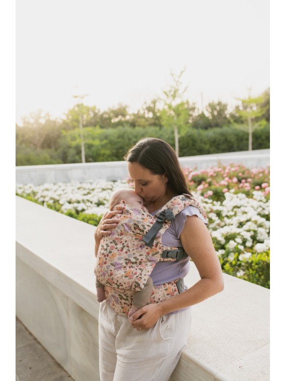 Boba X – adjustable ergonomic carrier from birth