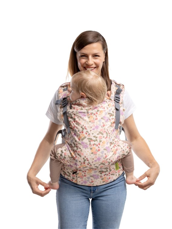 Boba X – adjustable ergonomic carrier from birth