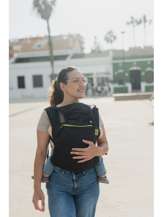 Boba Air – lightweight foldable travel carrier
