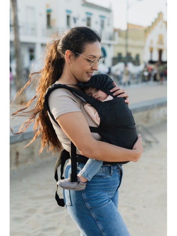 Boba Air – lightweight foldable travel carrier