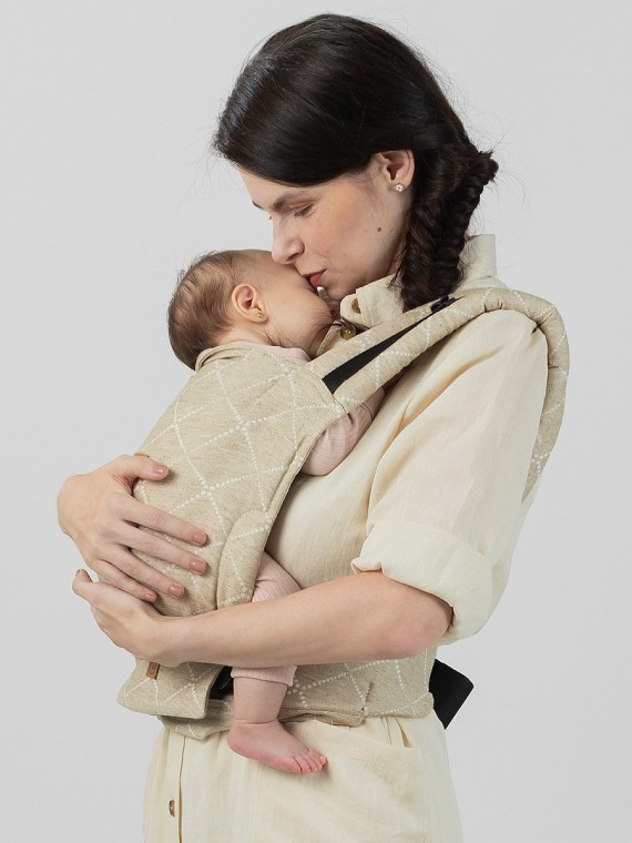 ISARA Quick Full Buckle – easy, fast, and ergonomic baby carrier
